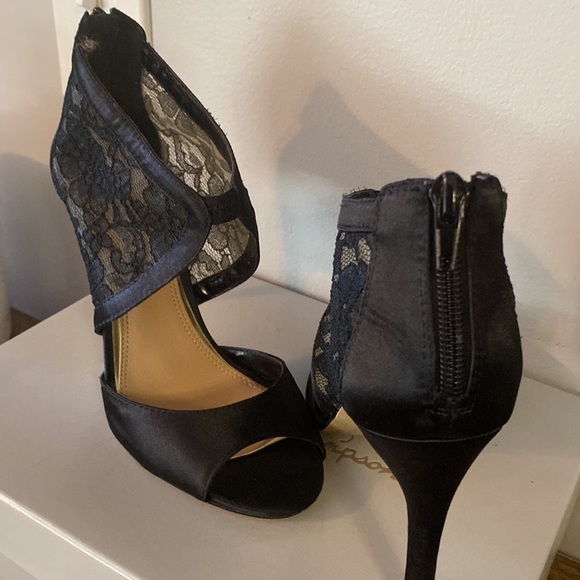 Jessica Simpson heels. Black, size 6.5. - Picture 4 of 6